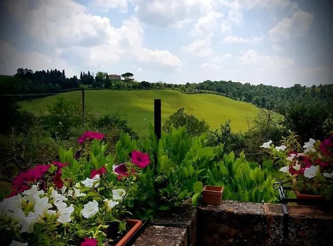 Charming House In With Shared Pool Dom wakacyjny Trequanda