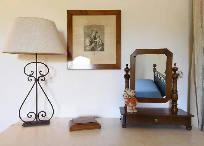 Charming House In With Shared Pool Dom wakacyjny